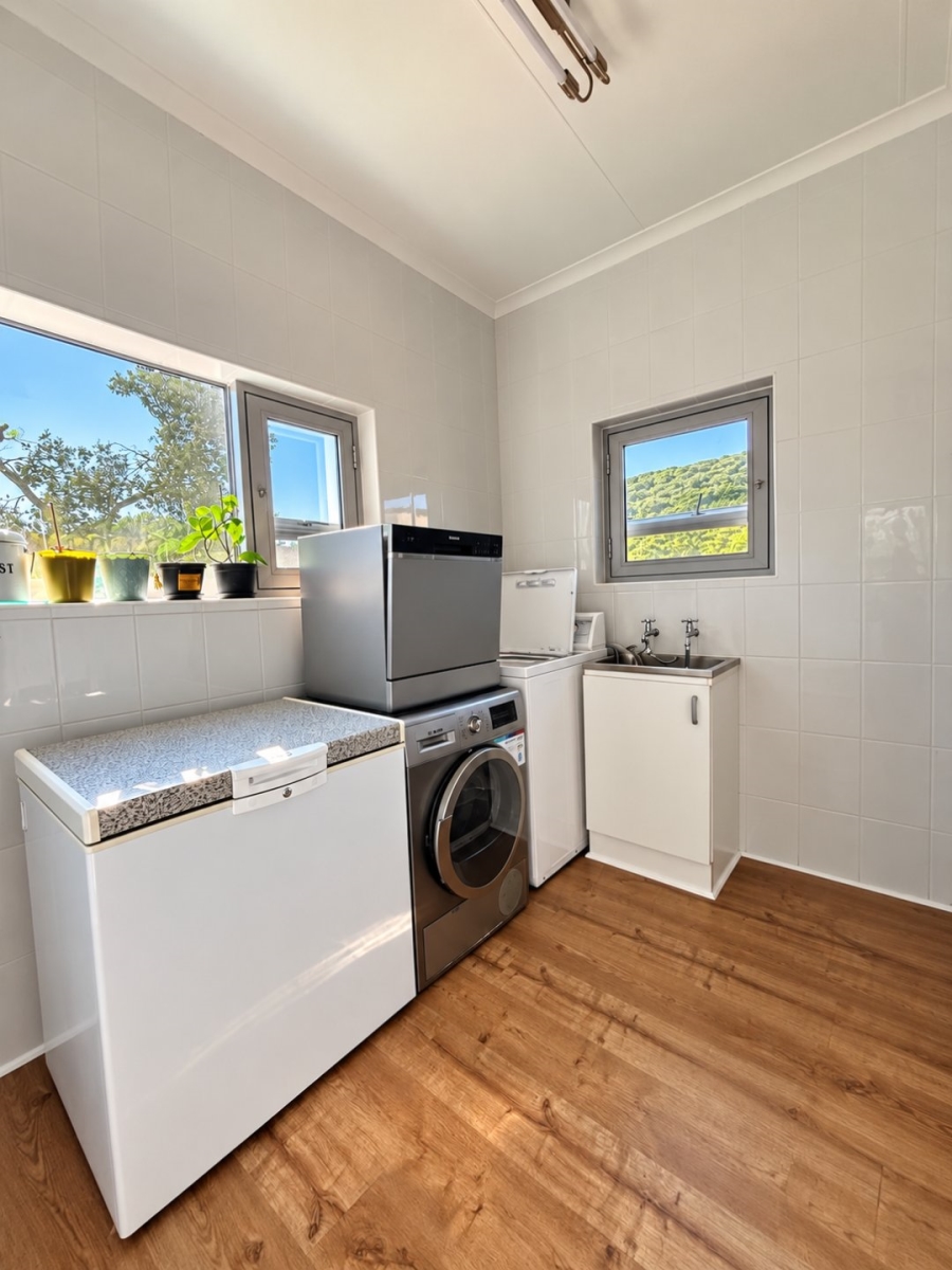 3 Bedroom Property for Sale in Blue Horizon Bay Eastern Cape